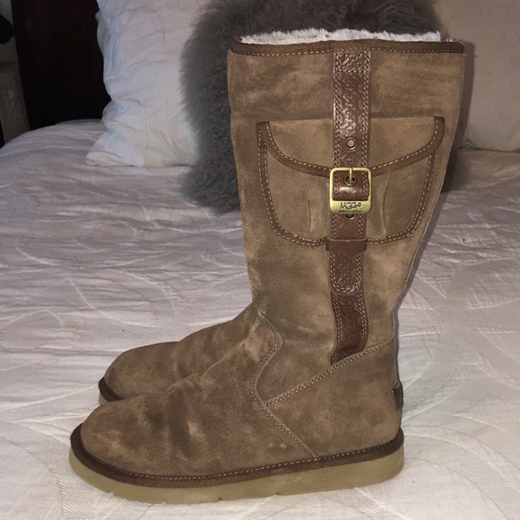 Cargo Pocket Tall Uggs - Picture 2 of 7